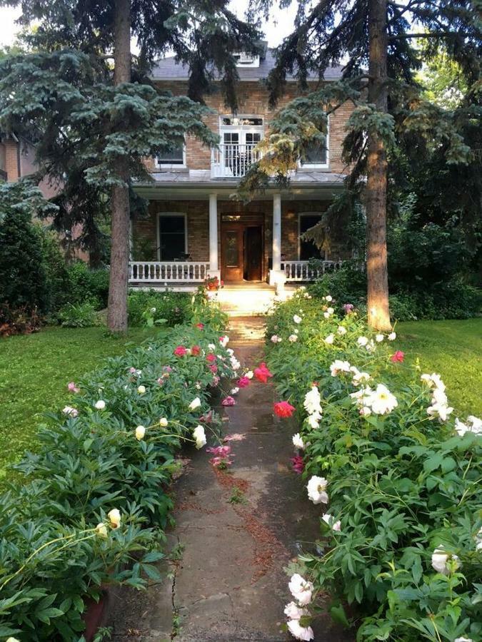 Jules & Jim Apartment Montreal Bagian luar foto