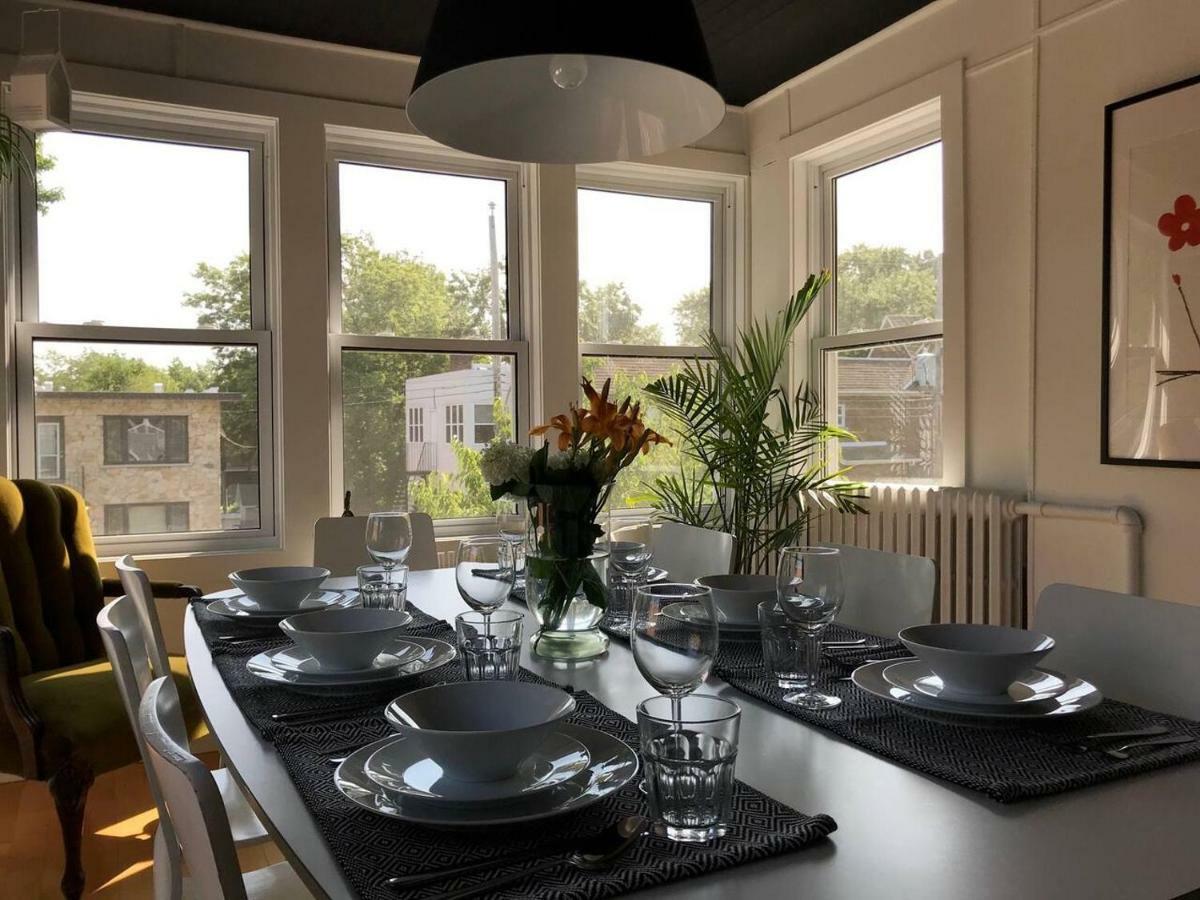 Jules & Jim Apartment Montreal Bagian luar foto