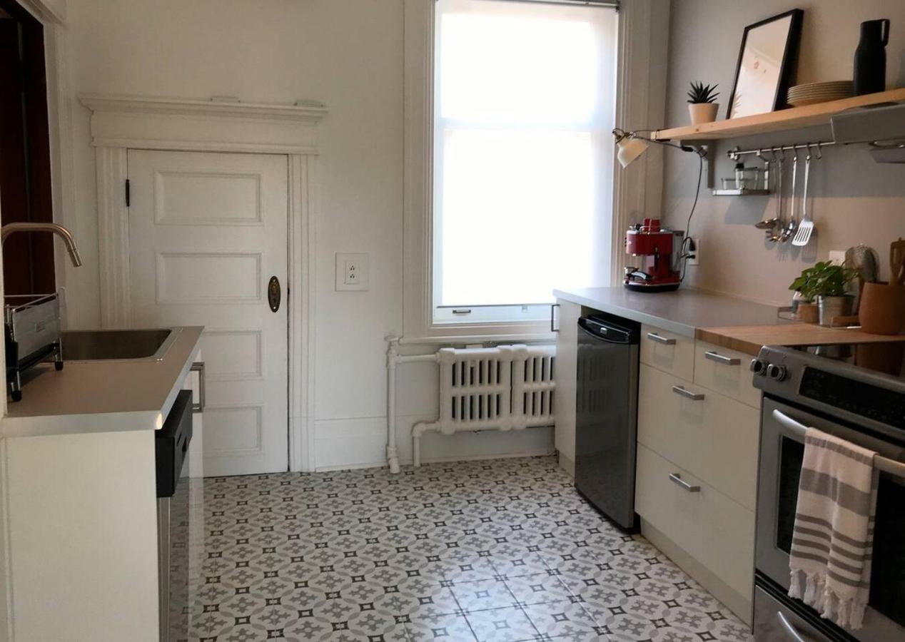 Jules & Jim Apartment Montreal Bagian luar foto